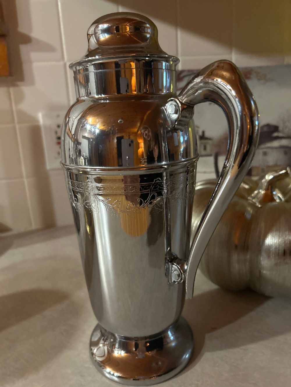 Vintage Art Deco 60s Cocktail Shaker - Picture 3 of 3